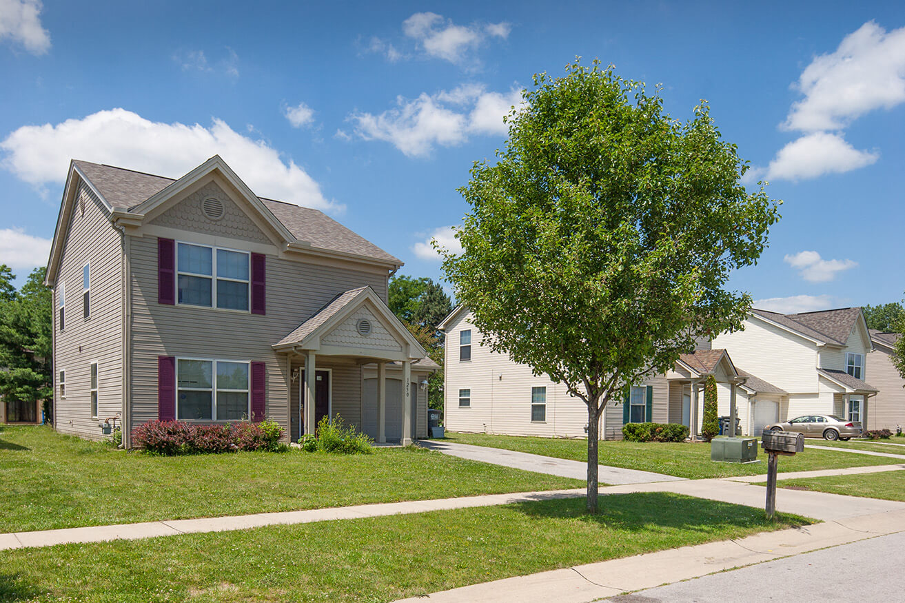 Garden View Acres Apartments, 1258 Rockcress Drive, Toledo